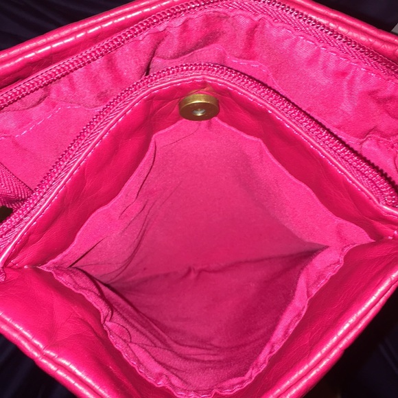 Nice Bag that is Pink and Red - Picture 8 of 8